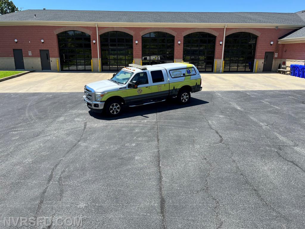 EMS Utility 14 is a 2010 Ford F-350. It has BLS (Basic Life Support) equipment in it for running calls.