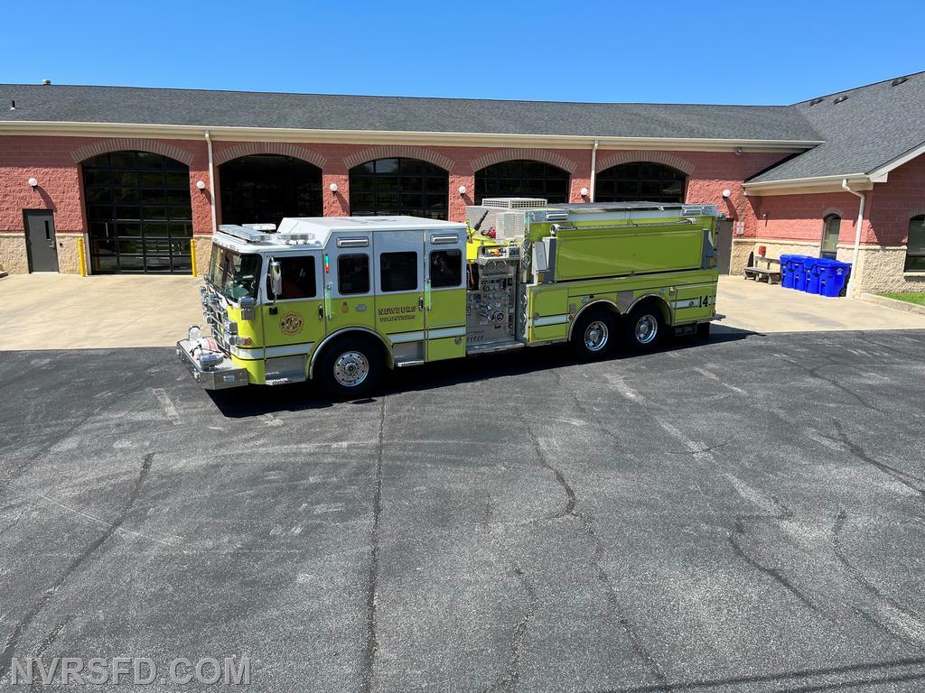 Engine Tanker 14 Is a 2018 Pierce Enforcer. It has a 3000 gallon tank and can act as both an engine, and a tanker.